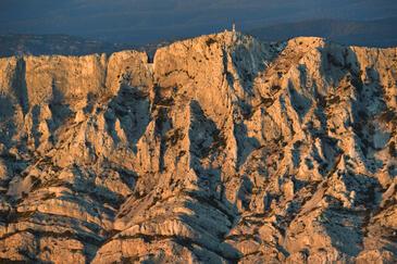 Montagne Sainte Victoire, Aix-en-Provence, France © Etienne Pierart.